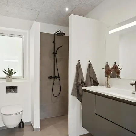 Feriehus Stunning In With Kitchen *