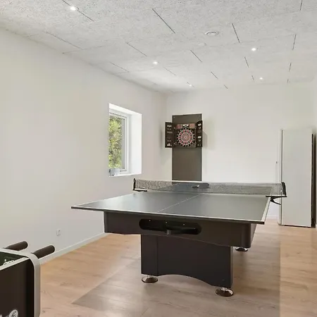 Feriehus Stunning In With Kitchen Blokhus