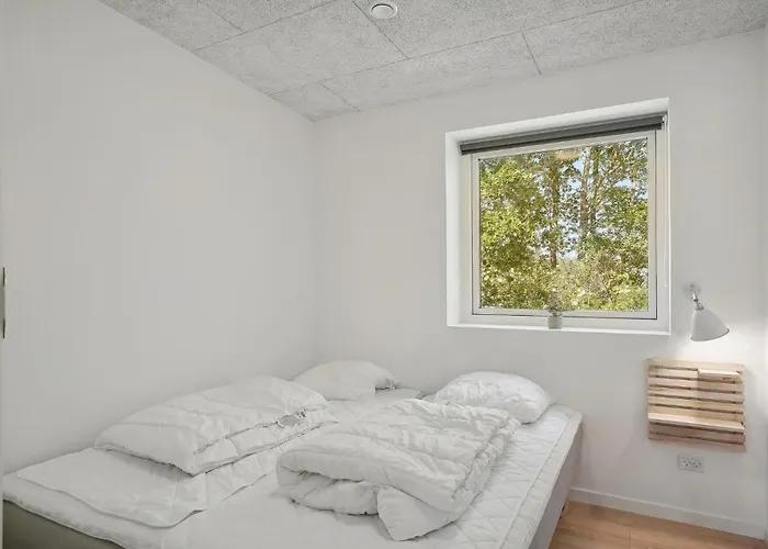 Casa vacanze Stunning In With Kitchen